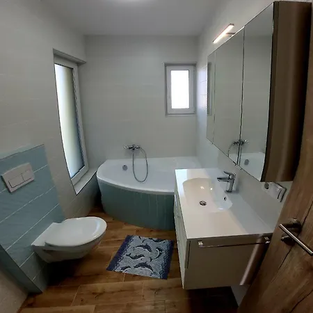 Διαμέρισμα Zea Apartmanhaz