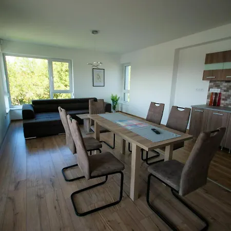 Zea Apartmanhaz Διαμέρισμα