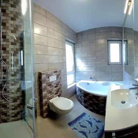 Διαμέρισμα Zea Apartmanhaz