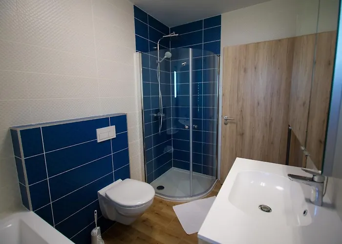 Apartament Zea Apartmanhaz *