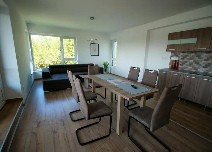 Zea Apartmanhaz Apartament
