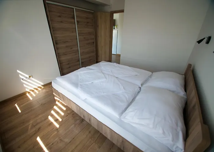 Zea Apartmanhaz Apartament Balatonfenyves