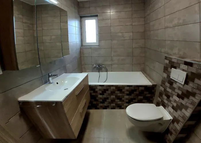 Zea Apartmanhaz Apartament