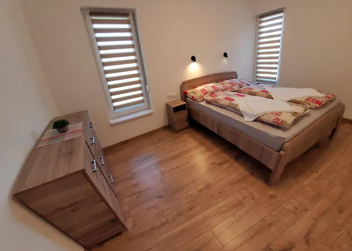 Zea Apartmanhaz Apartament Balatonfenyves